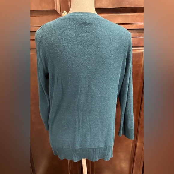 Cable & Guage two piece cardigan sweater set size medium - Picture 4 of 9